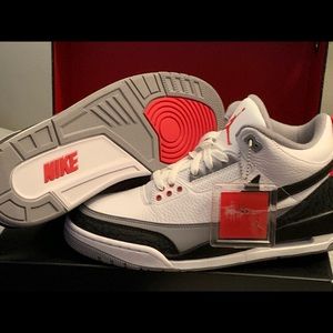 AIR JORDAN 3 RETRO TINKER NRG
